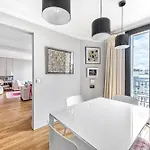 Chaillot - Luebeck I 1Bdr By B\'Your Home